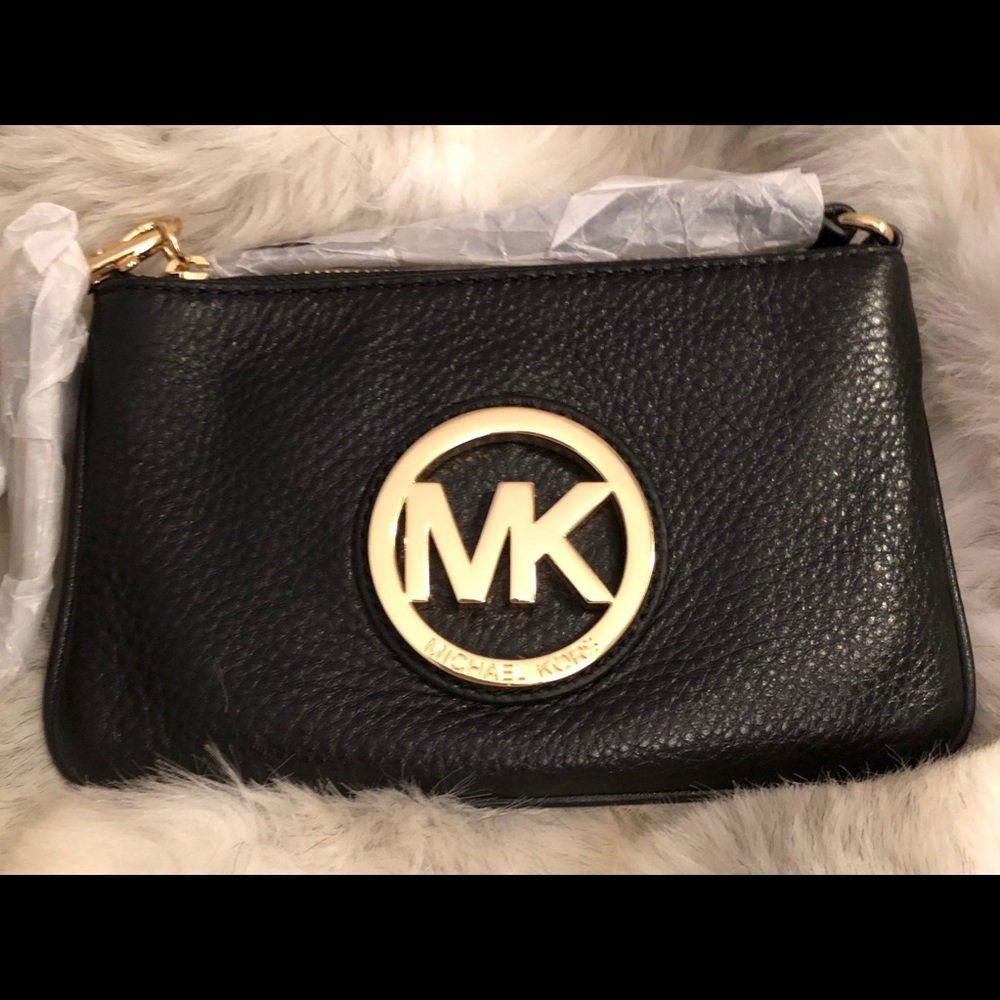 Michael Kors logo wristlet NWOT!